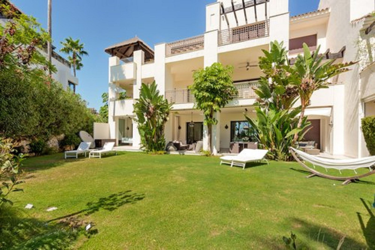 Apartment, El Paraiso, Málaga, Andalucía, Spain