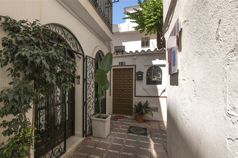 Middenverdieping appartement, Marbella, Málaga, Andalucía, Spanje